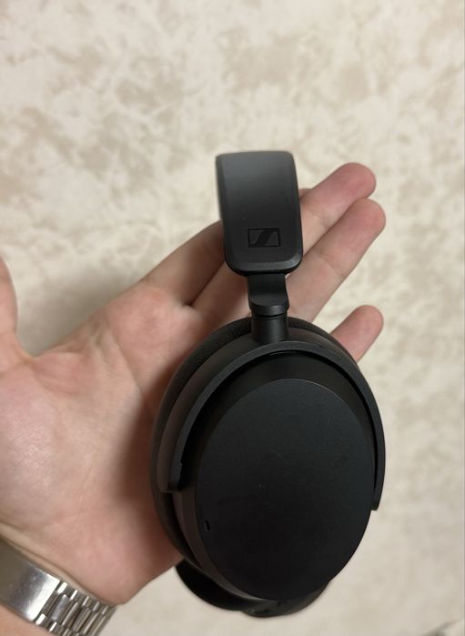 Продам Sennheiser Accentum Black Оригінал