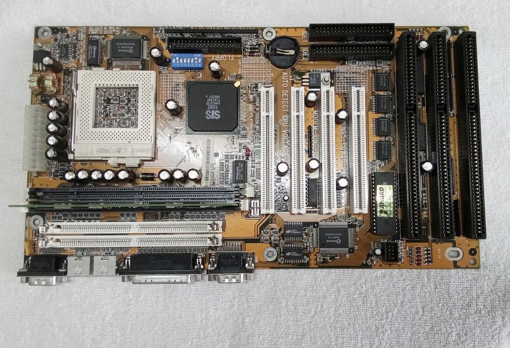 [PC Vintage] Motherboard Gigabyte GA-586STX - Socket 7 ATX