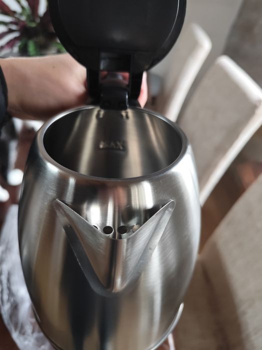 Electric Kettle/Jug431195314204200962