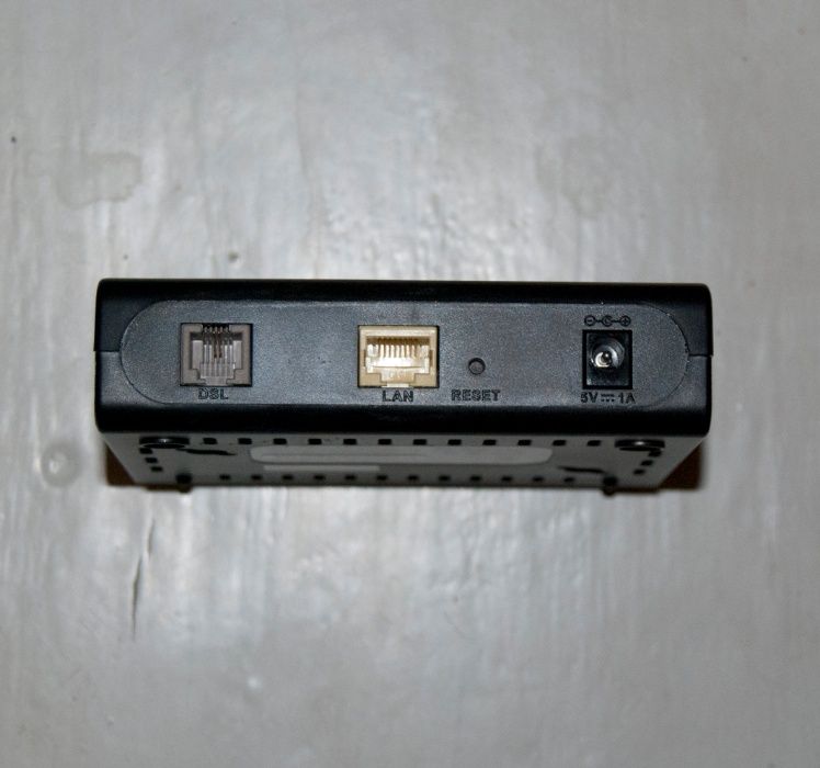 Роутер D-LINK DSL- 2500U