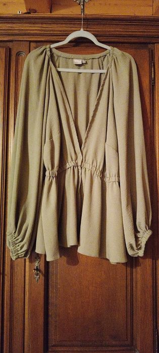 Bluza, narzutka khaki z bufiastymi rękawami, over size lub XXL