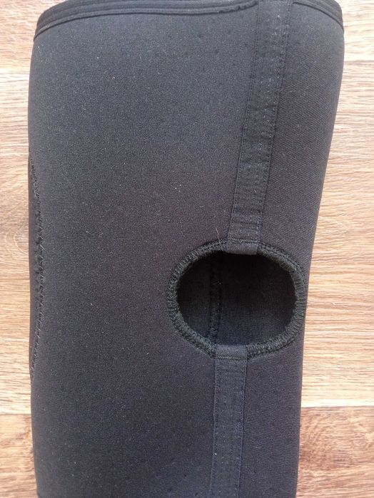 Бандаж на коліно