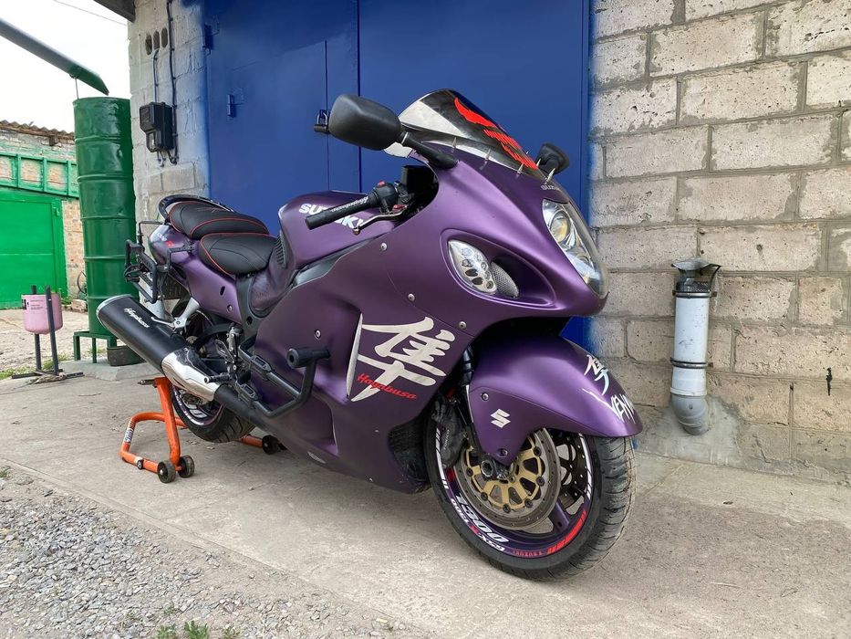 Suzuki GSX1300R Hayabusa