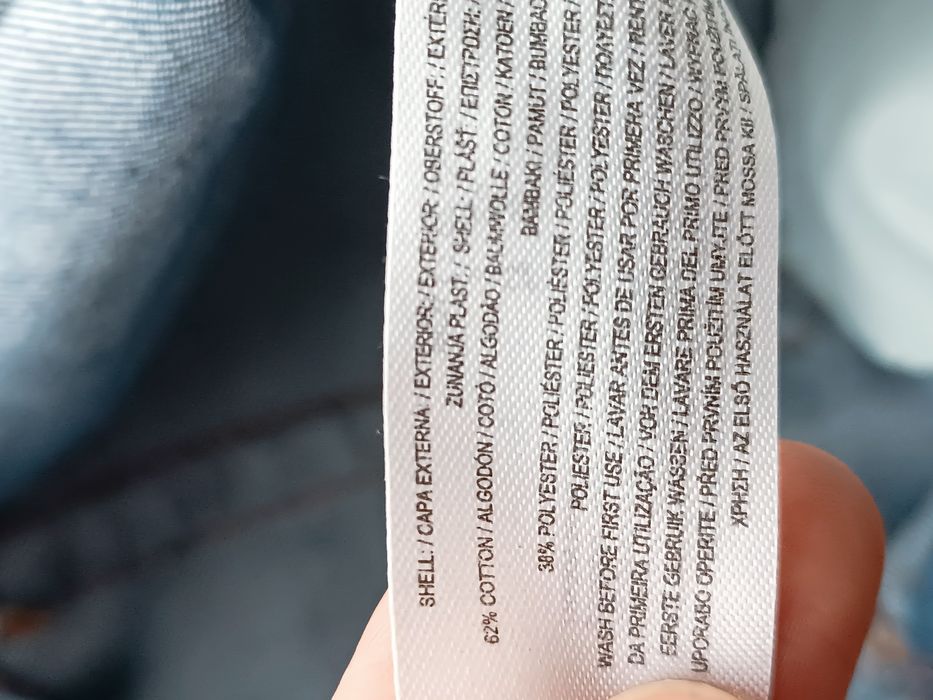 Niebieskie granatowe męskie spodenki jeansowe do kolana 36 S