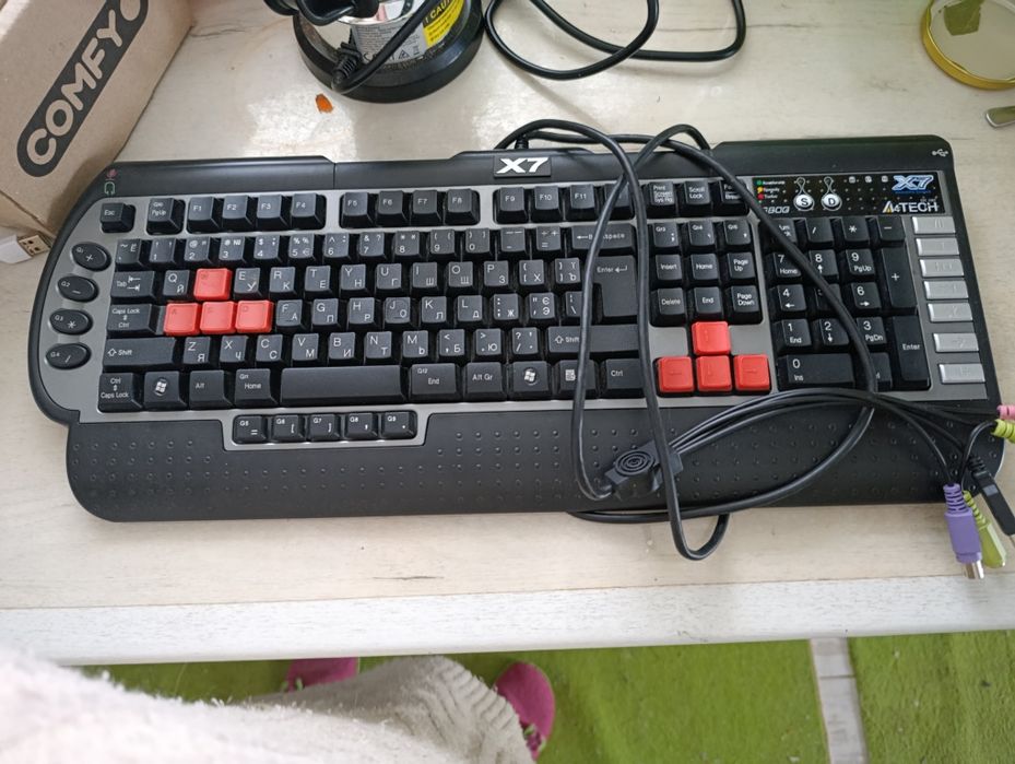 Монітор   fhilips . 33 x  55