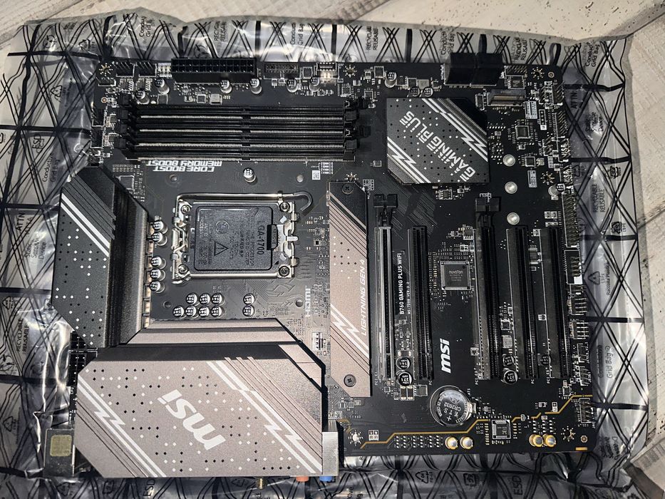 Płyta główna msi b760 gaming plis wifi