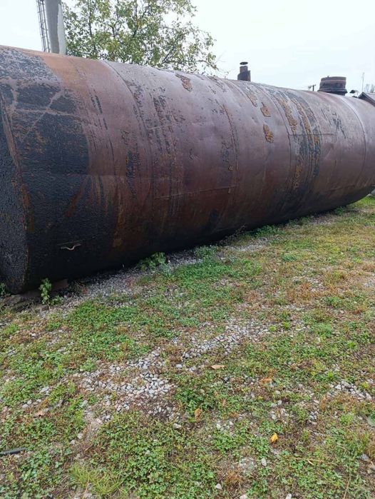 Емкость,бочку,резервуар,ємність,цистерну 50м.куб из под ГСМ
