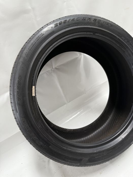 295/40/20 Pirelli P ZERO Rosso AO 110Y