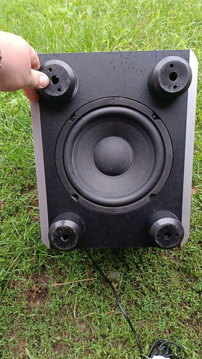 Głośnik JBL  SUB 140/230