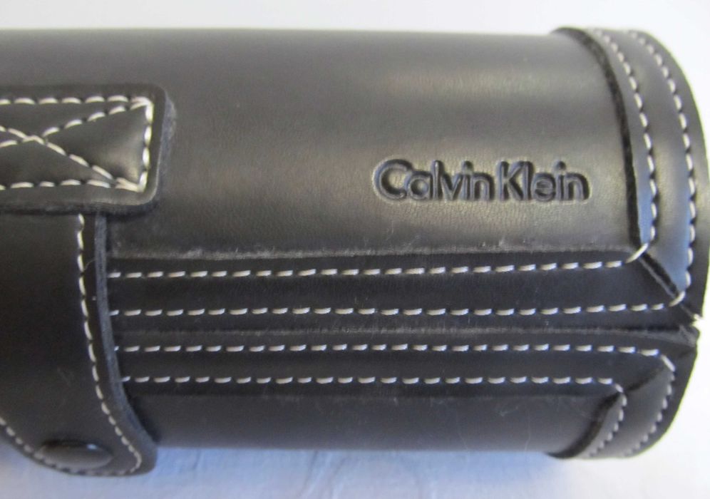 Calvin Klein дорожный набор для ухода за обувью в кожаном футляре