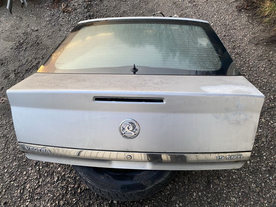 Opel Vectra C lift HB klapa bagaznika tyl tylna