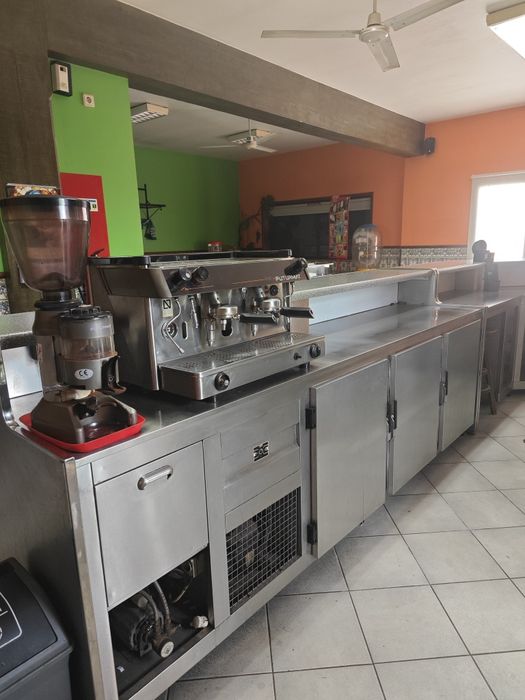 Balcões Refrigerados para Café – Oportunidade