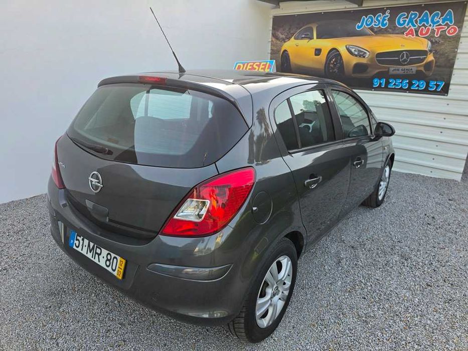 Opel Corsa D 1.2i 16v 86Cv 02/2012