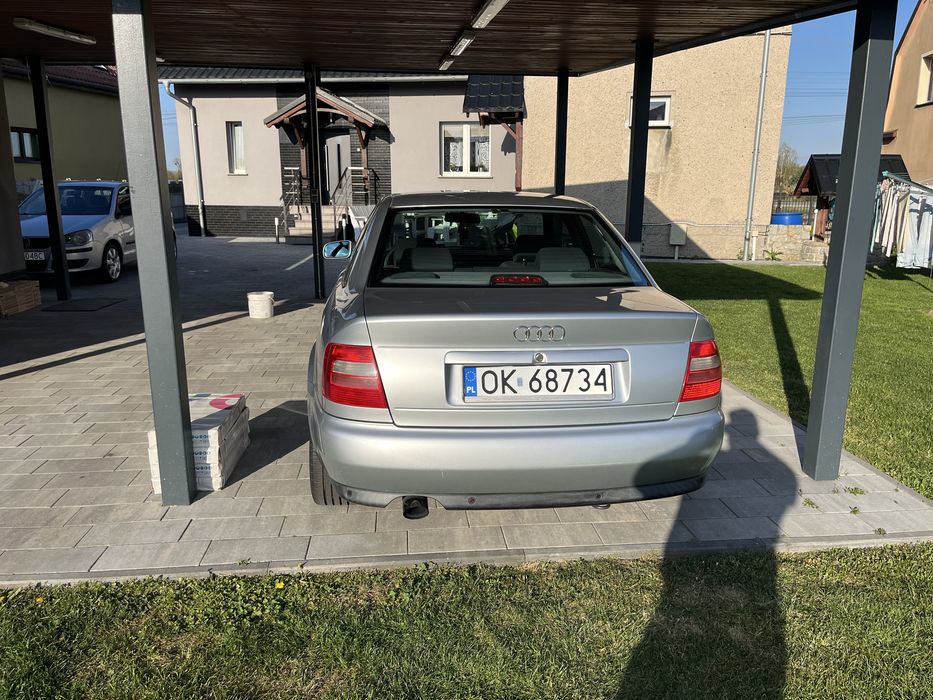 Audi A4 B5 1.8benzyna