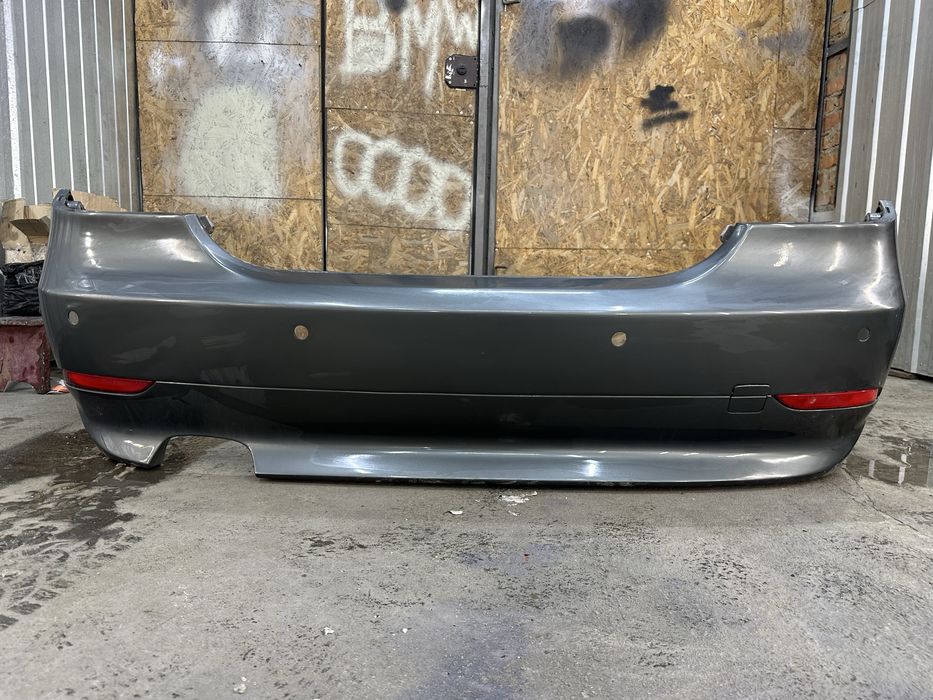 Продам бампер е60 дорест повний комплект