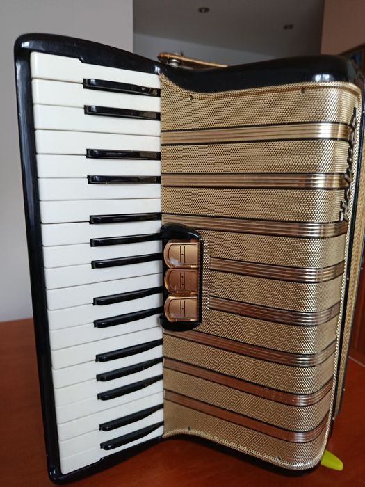 Akordeon Hohner Concerto ll