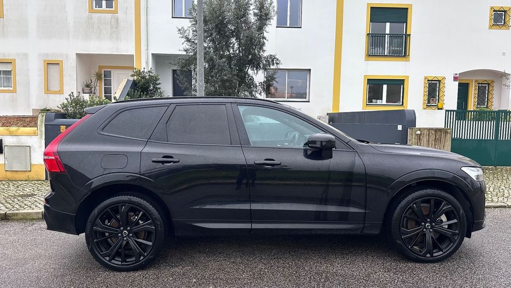 Volvo XC 60 2.0 T8 PHEV Black Edition AWD