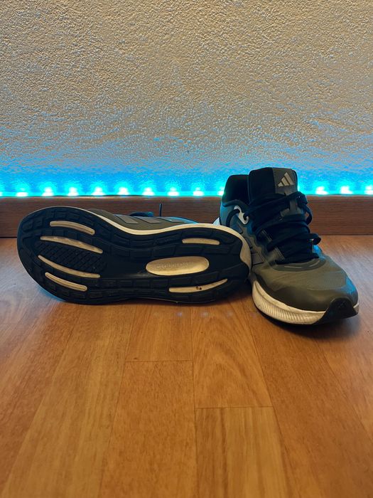 Sapatilha Adidas Cloudfoam