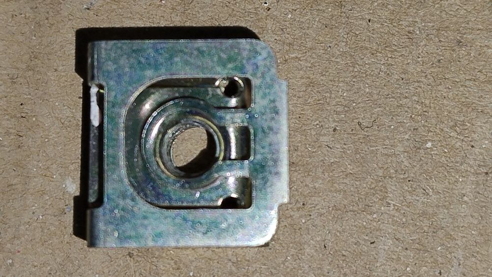 Гайка листова м5,М6