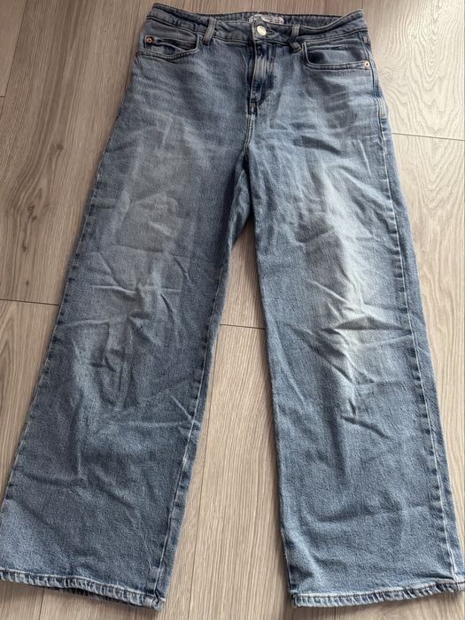 Jeansy niebieskie Zara rozmiar 36
