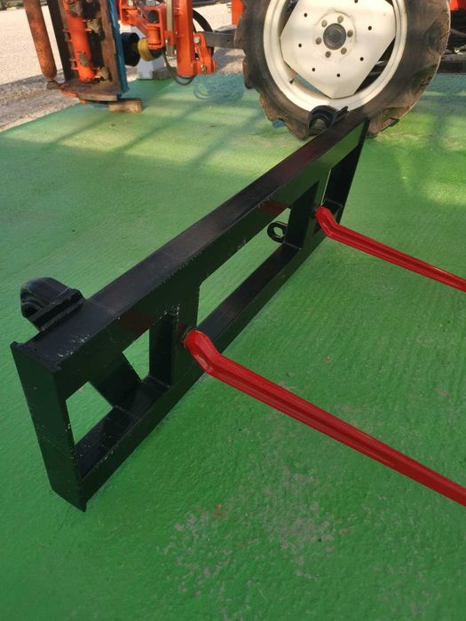 Paleciak Widły Tur Euro SMS Tłok Malowany proszkowo do ładowacz