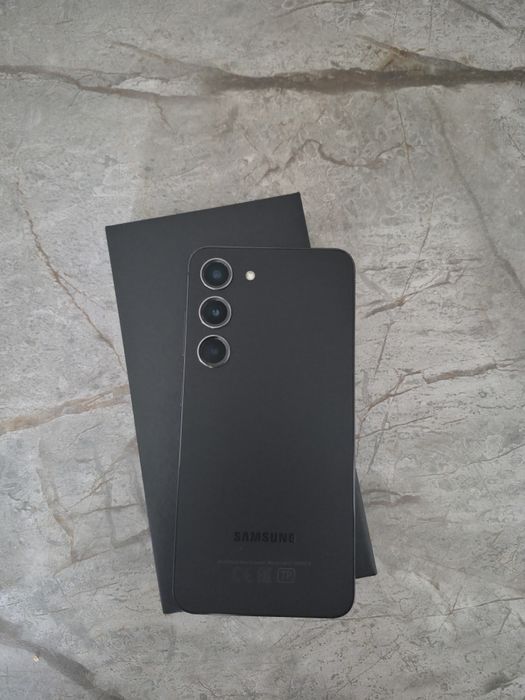 Продам samsung s 23 8/128