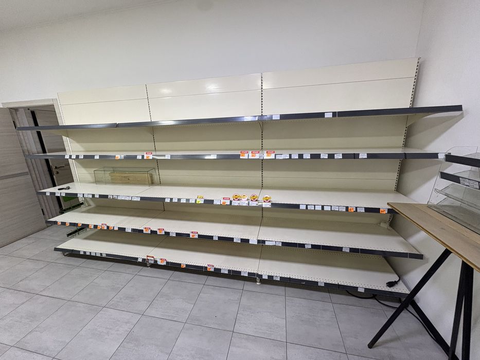 Стелажі металеві міцні та практичні