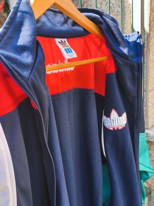 Casaco Adidas Tamanho L Verde/Vermelho/Azul/Branco SPORTPRO PORTUGAL
