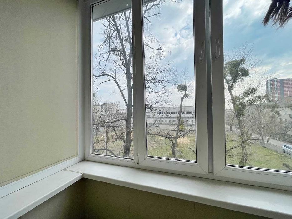 Продаж 2к сталінки на пр-ті Леоніда Каденюка (Гагаріна), 6