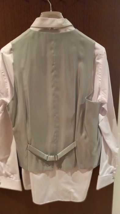 Fato Noivo, Nunca Foi Usado!