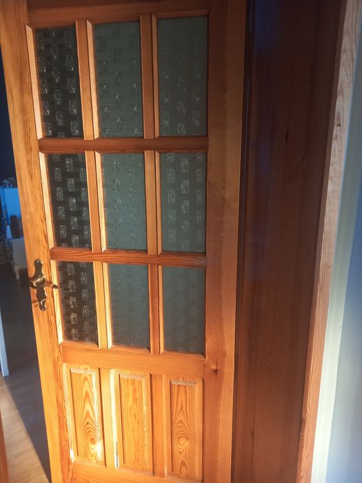 Drzwi wewnętrzne drewniane wraz z ościeżnicą 80, 60, 70