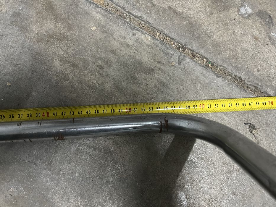 Tubos de metal,sem rodas