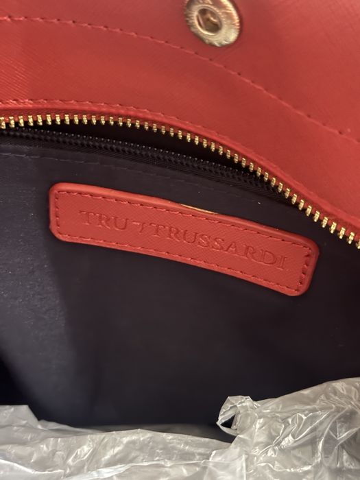 сумка Truttrussardi красная большая +подарок