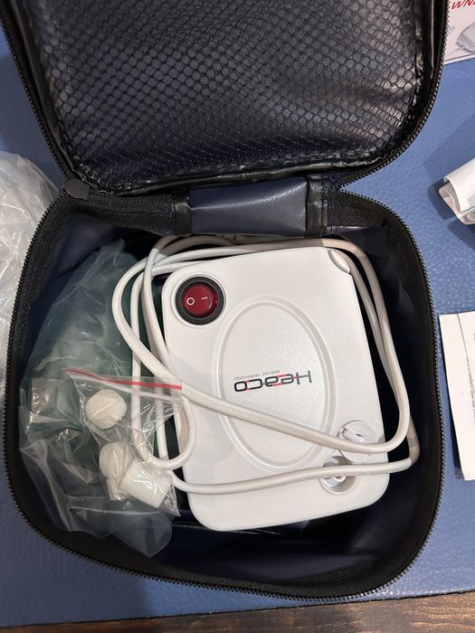 Інгалятор компресорний (небулайзер) WNE211 Heaco