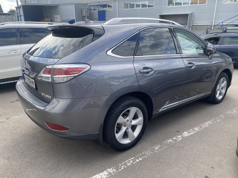 Лексус RX 350 автомобіль