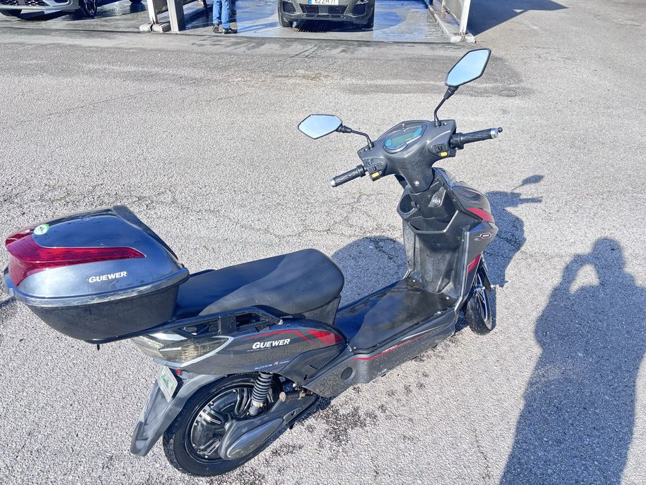 Scooter eletrica