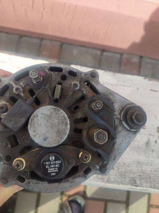 Даф 400 запчастини