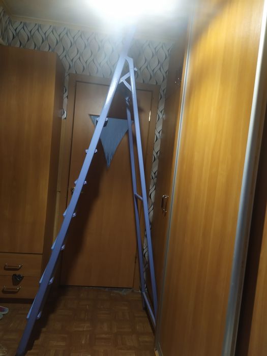 Лестница железная