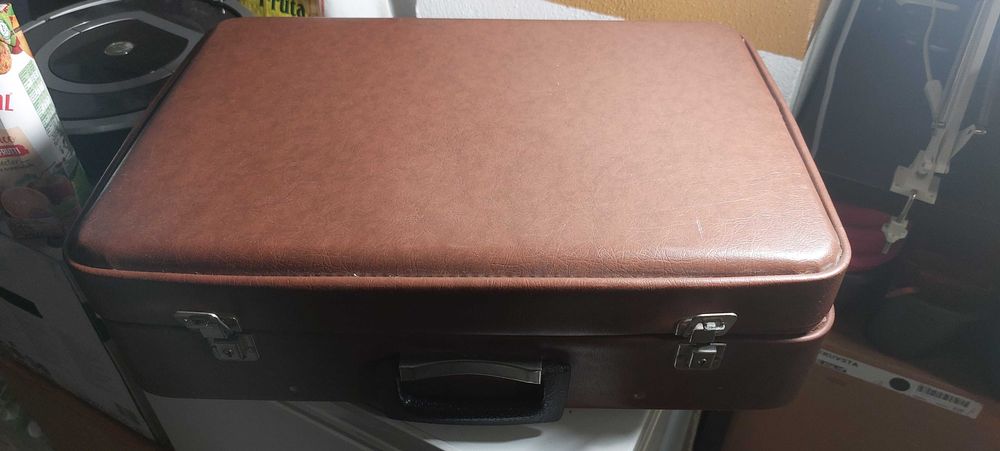 Máquina de escrever Regis