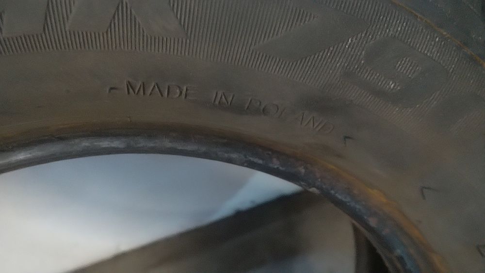 " Opony zimowe 195/65r15 bieżnikowane 2-sztuki