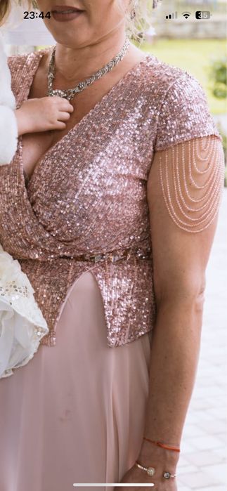 Вечірня, випускна сукня