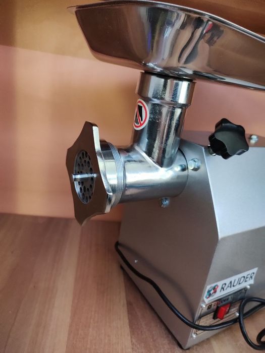 М'ясорубка Rauder YL-12P