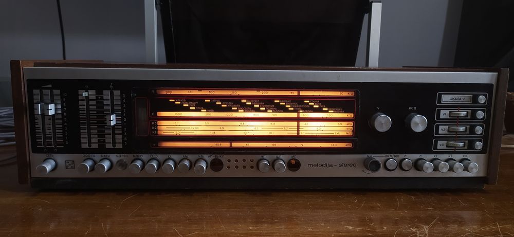 РАДИОЛА  RADIOTEHNIKA melodija-stereo -101