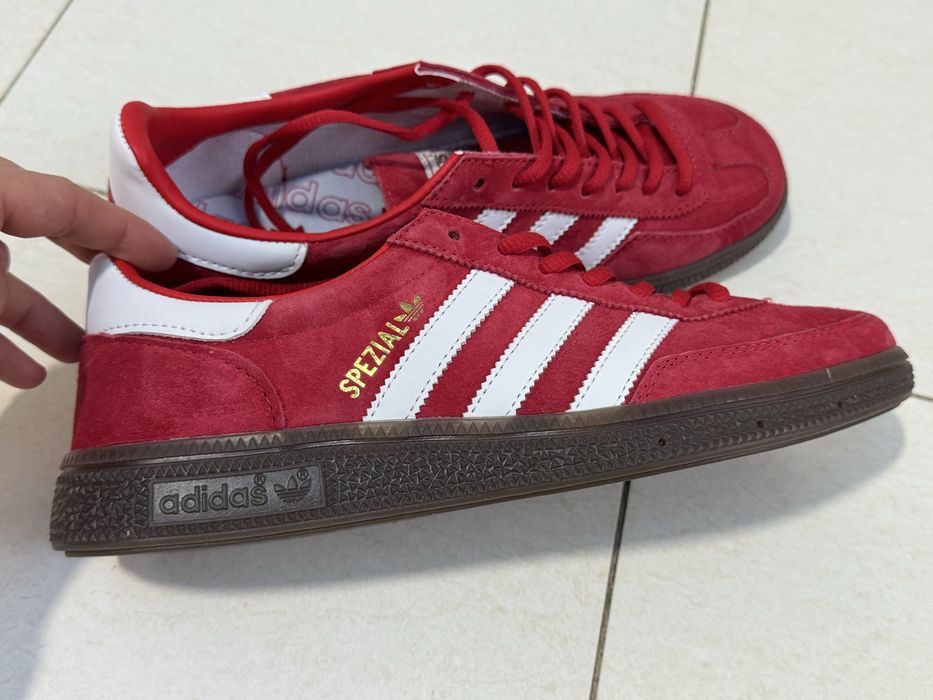 Кросівки червоні Adidas. 26 см устілка.