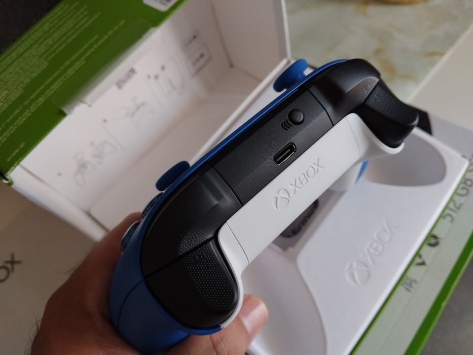Xbox Series Original Novo Comando Shock Blue