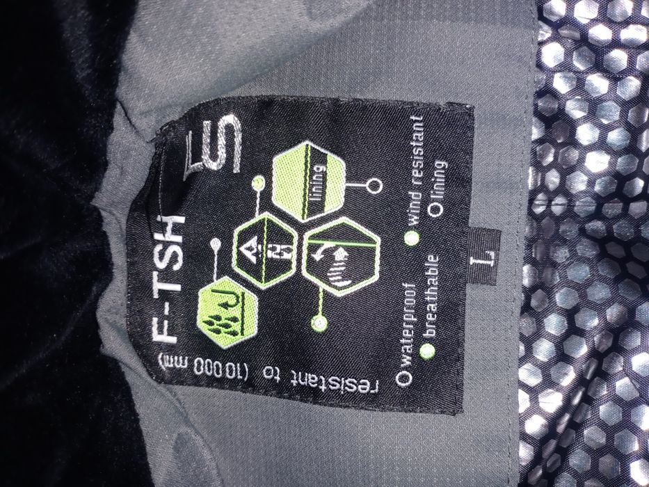 Куртка  зима 44 р.  L