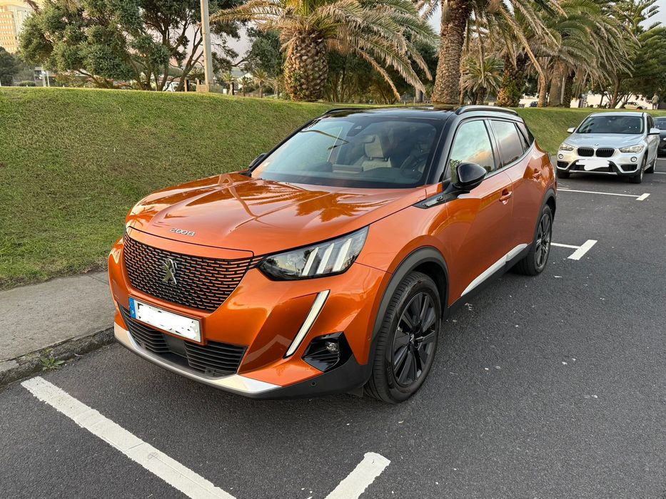 Peugeot e2008 GT - 100% elétrico