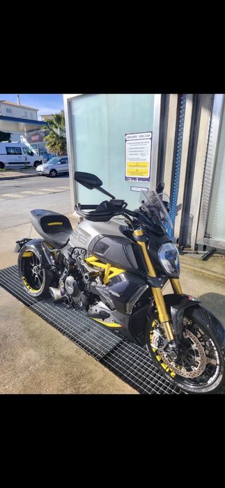 Ducati diavel  1260s