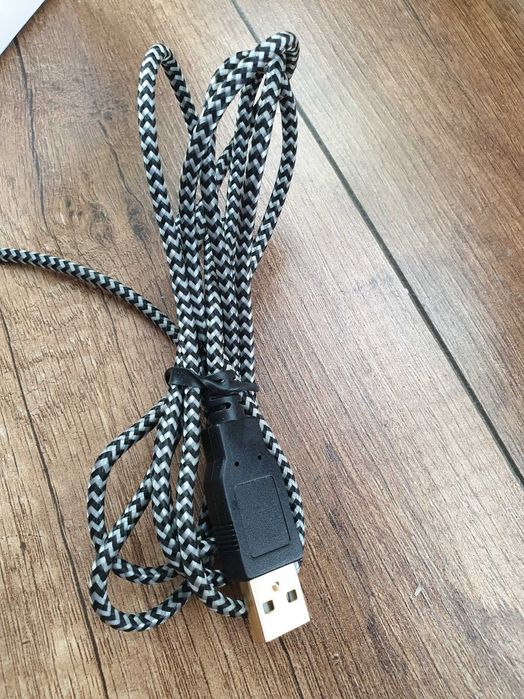 Mikrofon Trust GXT 232 - Streaming, Granie, Podcasty itd. Jak nowy !