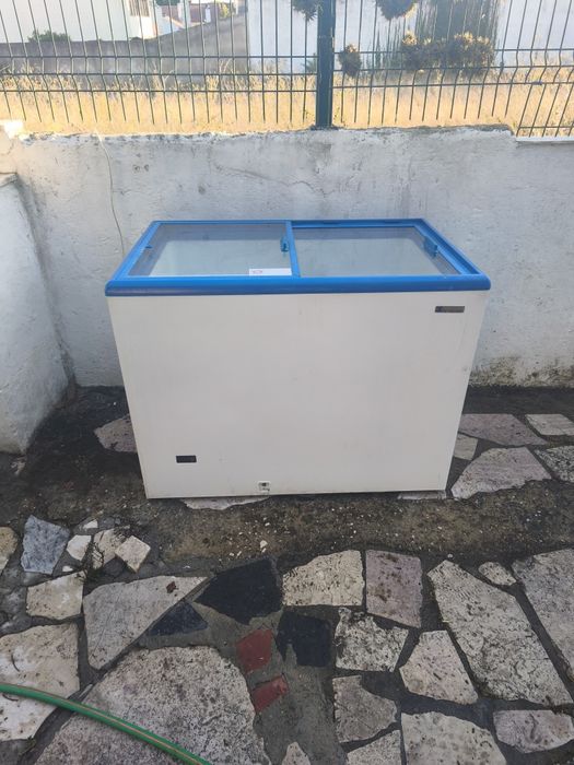 Arca Congeladora Horizontal Marecos MF 300 PV (304L) – A funcionar a 100%